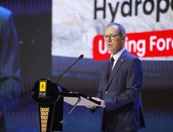 PLN Pacu Energi Air: Kolaborasi Global untuk Indonesia Hijau!