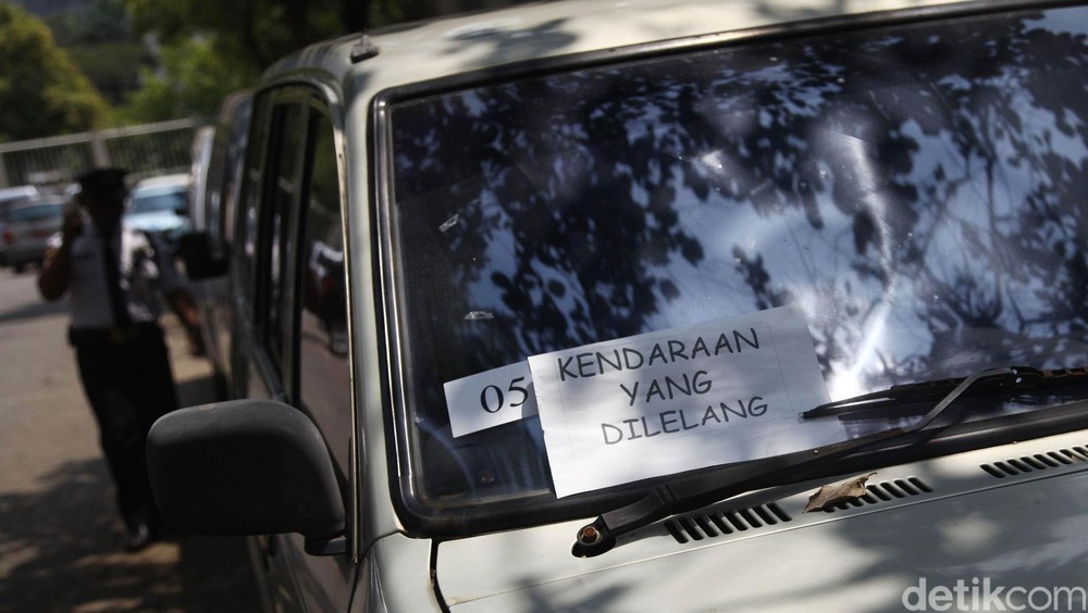 Raih Kendaraan Mewah Hasil Sita Pajak! Lelang DJP Buka Kesempatan Emas!