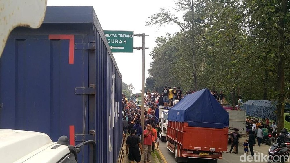 Rahasia di Balik Truk ODOL: Bukannya Gak Mau Patuh!