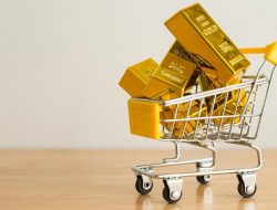 Harga Emas Meroket! Tembus Rp2 Juta Per Gram?
