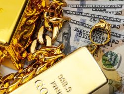 Air Minum Jadi Sumber Kekayaan Tak Terduga: Bos Nongfu Spring Geser Bos TikTok!