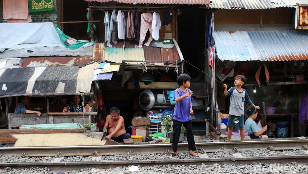Angka Kemiskinan Turun, Tapi Apakah Benar-Benar Seperti Itu?