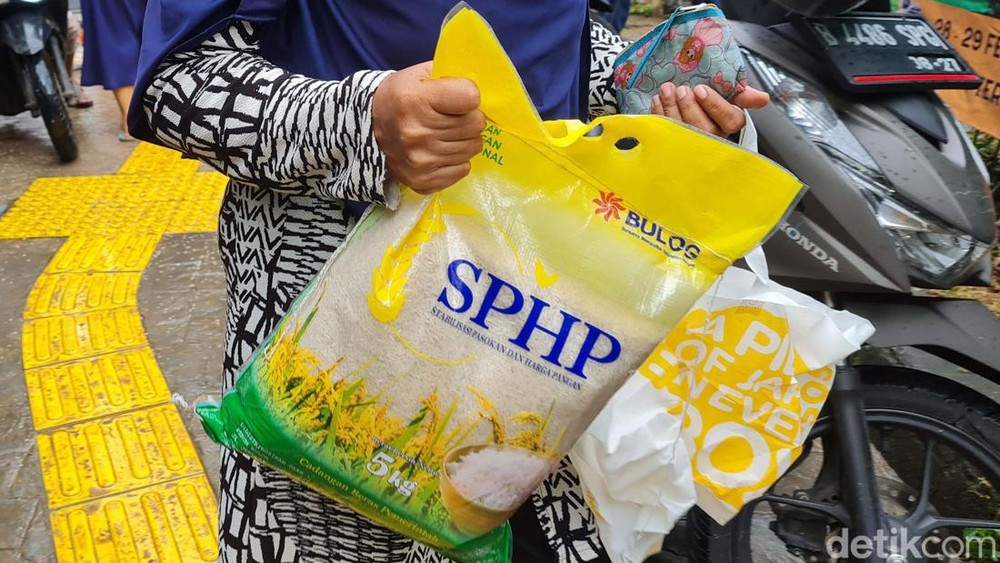 Harga Beras Meroket? Pemerintah Turun Tangan!
