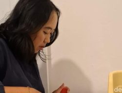 Pet Sitter Tak Biasa: Dari Takut Ayam hingga Bertemu "Makhluk" Misterius!