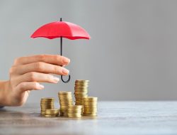 Harga Emas Meroket! Jual atau Gadai, Mana yang Lebih Cerdas?