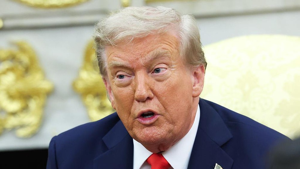 Bom Baru Trump: Ancaman Tarif Gila-Gilaan ke China untuk Tekan Rusia!