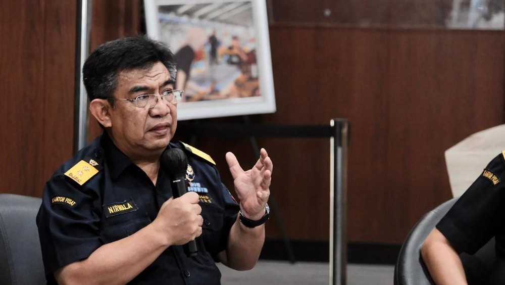 Terkuak! Bea Cukai 'Sikat' Puluhan Pegawai Nakal, Kinerja Tetap Melesat?