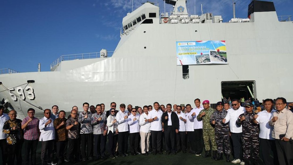 Banjir Sumatera: Kementan Kirim Bantuan Ratusan Truk!
