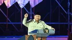 Prabowo Beri Pesan Menohok ke Pengusaha: Taat atau...