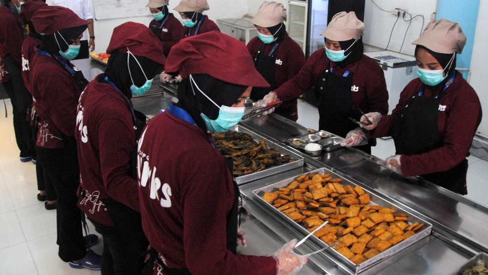 THR Lebaran 2026: Kabar Gembira atau Pahit untuk Pekerja MBG?