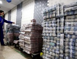 Utang RI Nyaris Rp 10 Ribu Triliun, Menkeu: Ini Pilihan Sulit!