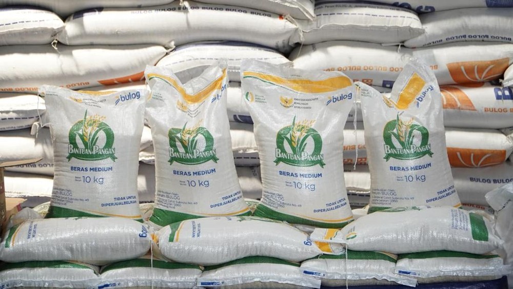 Panen Berkah Ramadan: Rp11,9 Triliun Bansos Siap Guyur Rakyat!