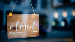 UMKM AS Tercekik: Harga Meroket, Pelanggan Minggat, Pilih Mana?