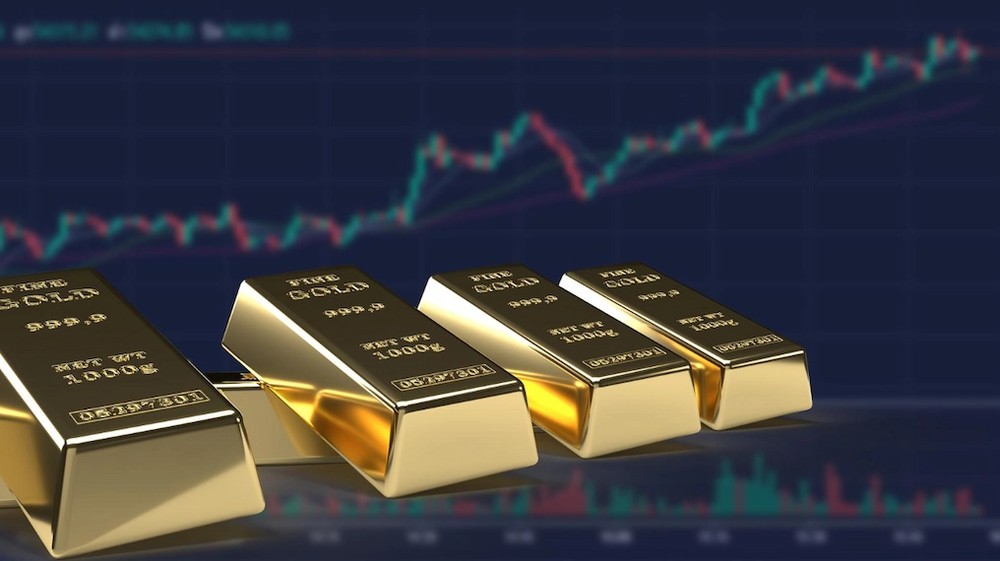 Emas Melonjak Gila Rp 3 Juta/Gram! Ini Strategi Investor!