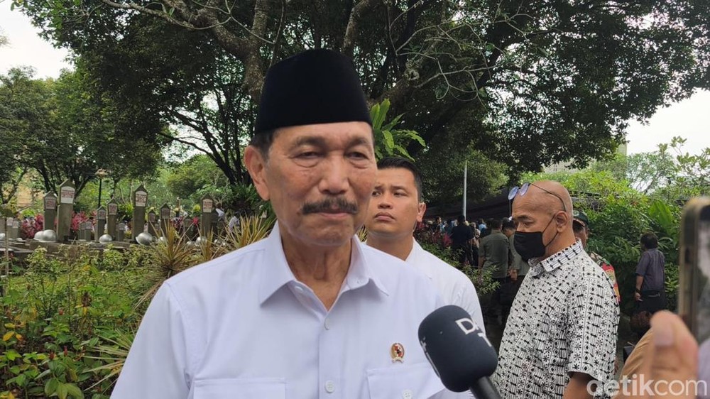Harga Minyak Mendidih, APBN RI di Ujung Tanduk? Luhut Buka Suara!