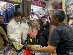 HEBOH! Menteri Purbaya Diteriaki THR di Tanah Abang, Ini Reaksinya!